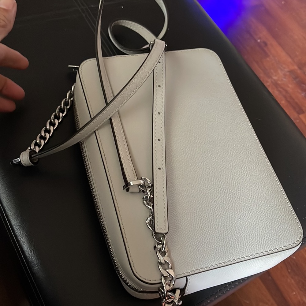 Purse - Picture 4 of 6